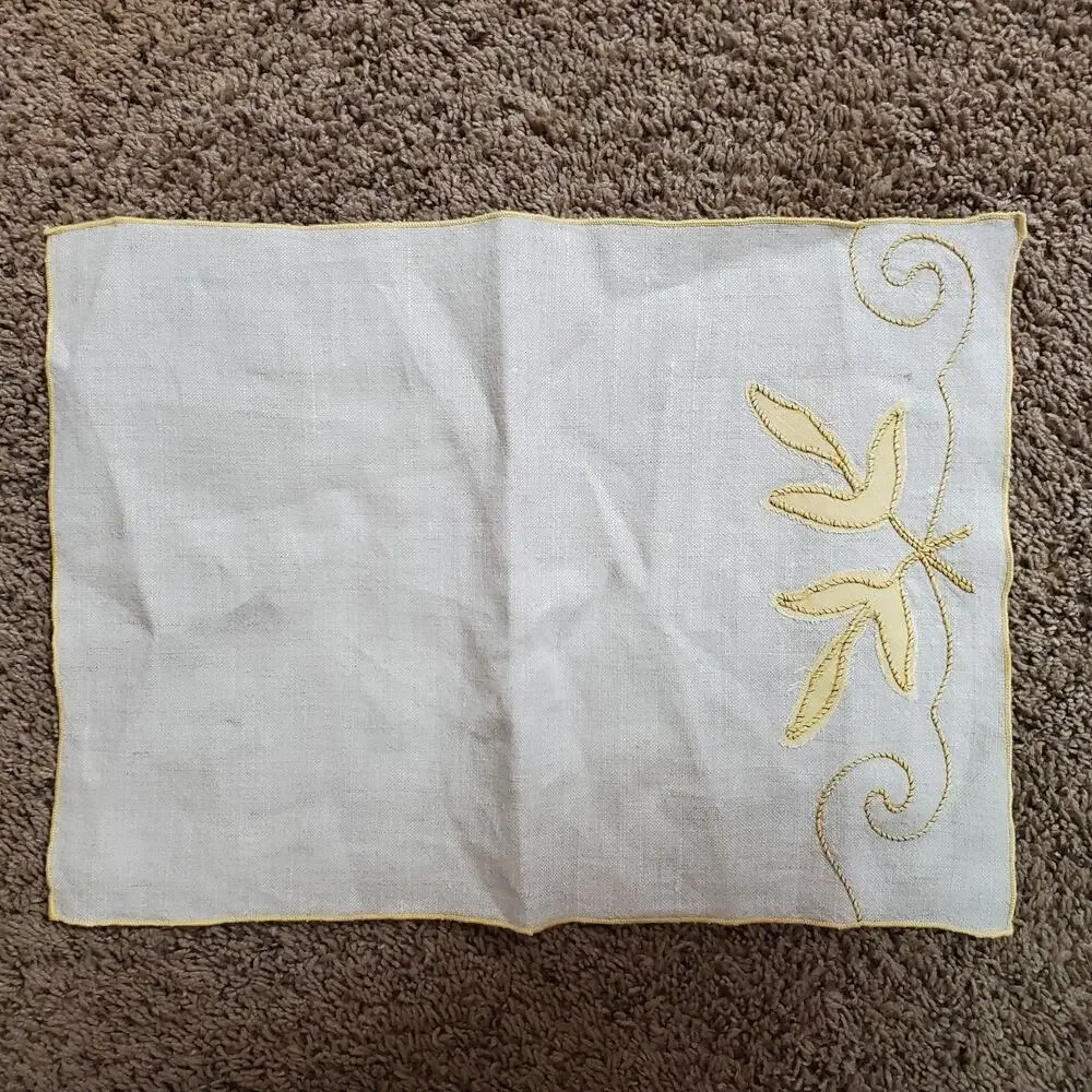 Vintage Hand Towels SET OF 3 Beige w/ Yellow Applique Leaves 15x11 Inch